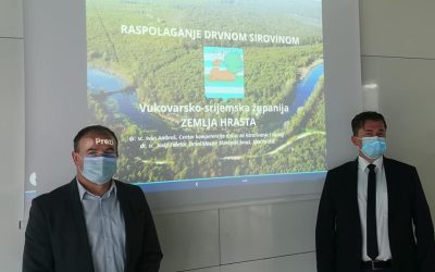 Dr. sc. Ambroš i dr. sc. Faletar na Građevinskom i arhitektonskom fakultetu u Osijeku održali predavanje na temu „Raspolaganje drvnom sirovinom“