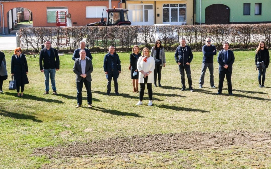 Održana početna konferencija projekta Wood4STEM