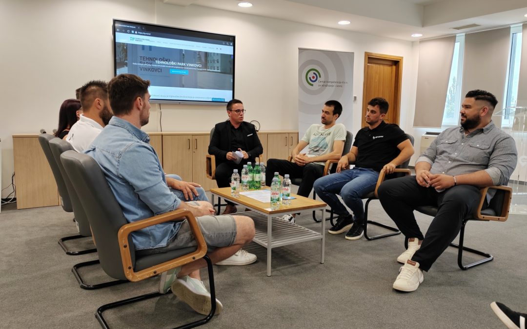 Program akceleracije: U Vinkovcima održan okrugli stol startupa i inovatora: „Izazovi i rast inovativnih poduzetnika“